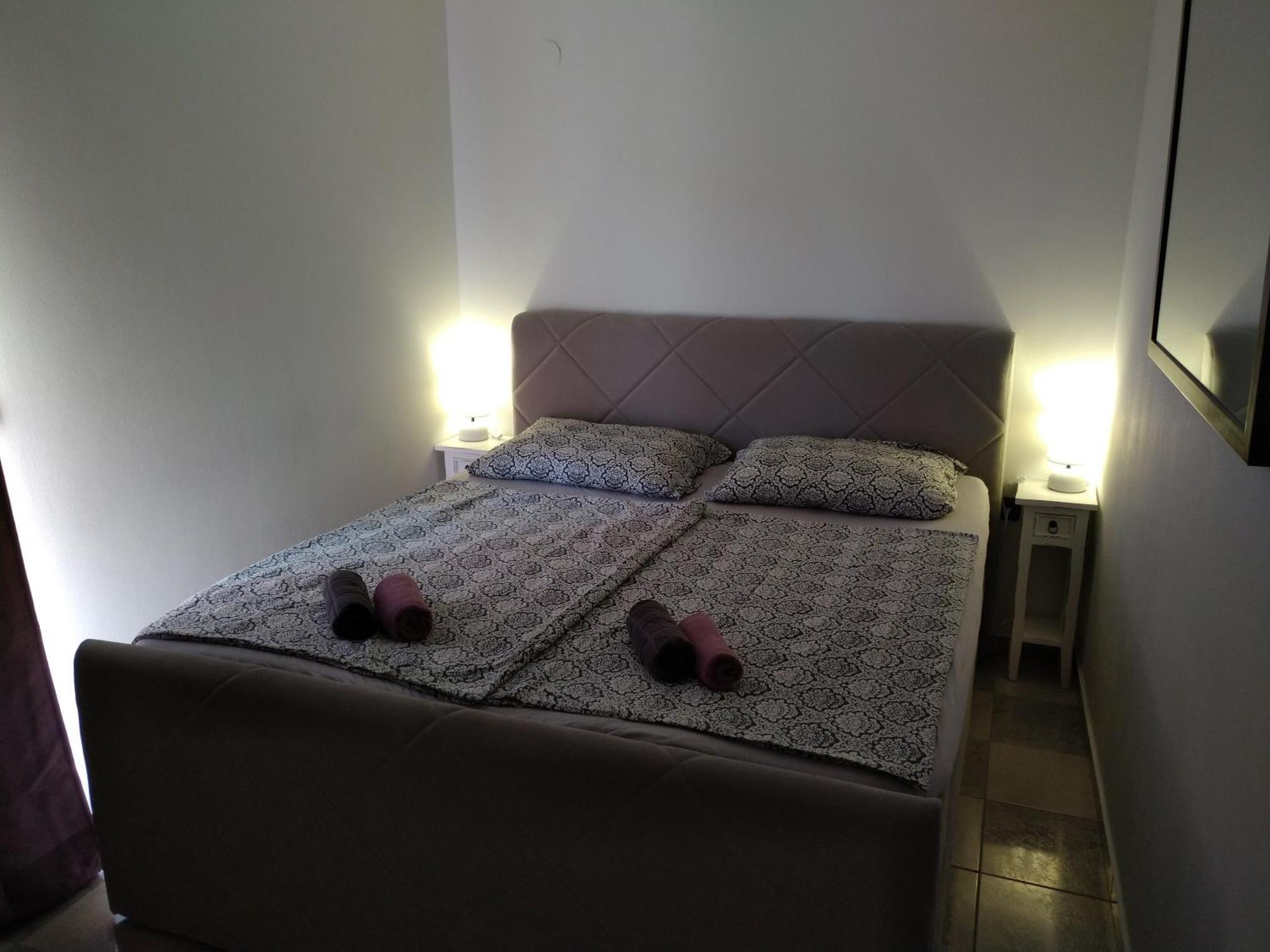 Apartments Zadar Nin Anton I Martina Врси Стая снимка