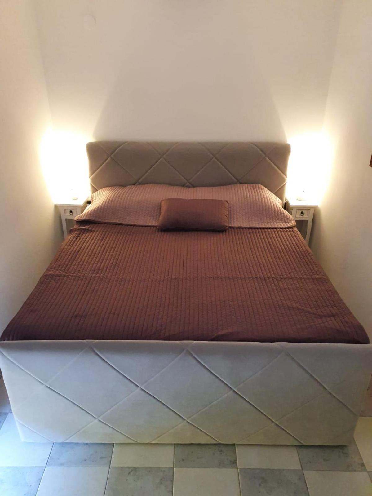 Apartments Zadar Nin Anton I Martina Врси Стая снимка